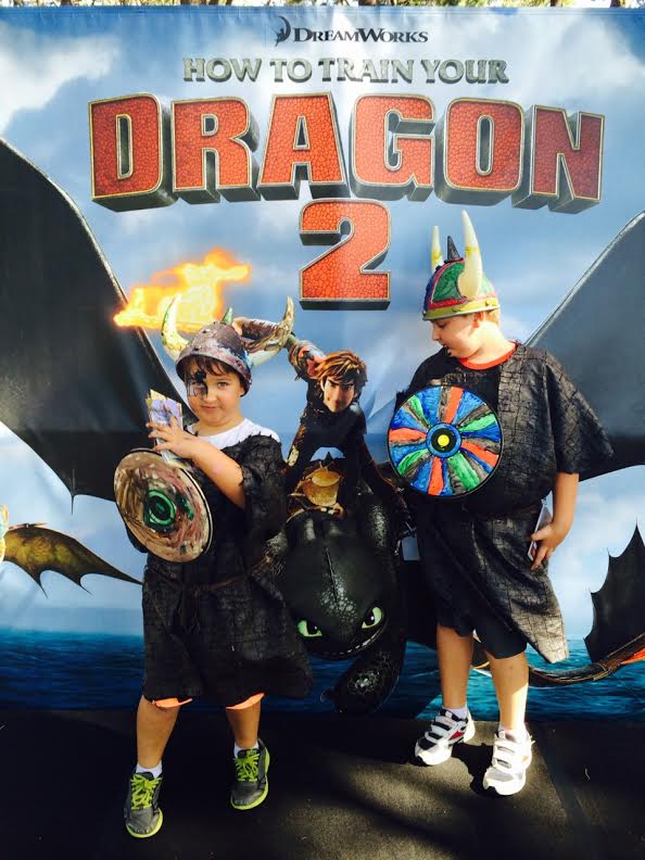 How to Train Your Dragon 2 - Human Statue Bodyart