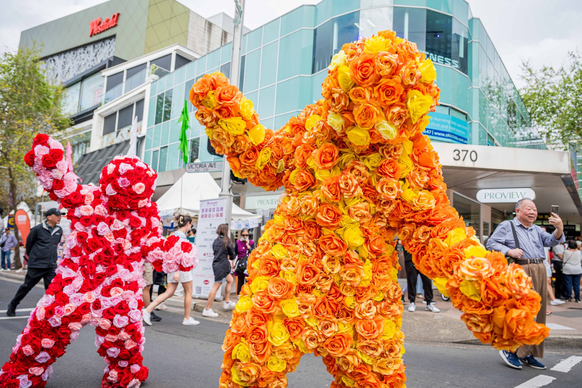 Emerge - Chatswood Street Fair - Rose Hedge - Human Statue Bodyart