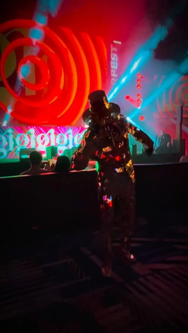 Instagram post 18099539728708816